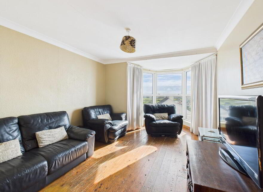 11 The Terrace Strand Street, Tramore