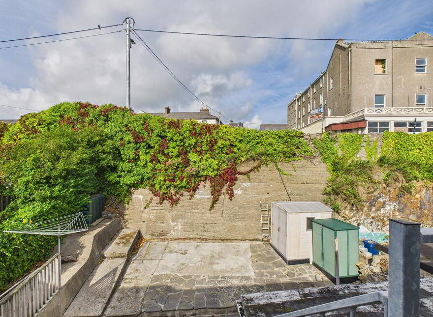 11 The Terrace Strand Street, Tramore