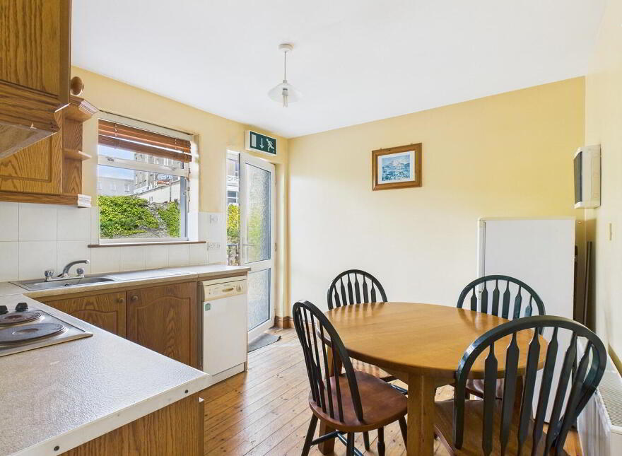 11 The Terrace Strand Street, Tramore