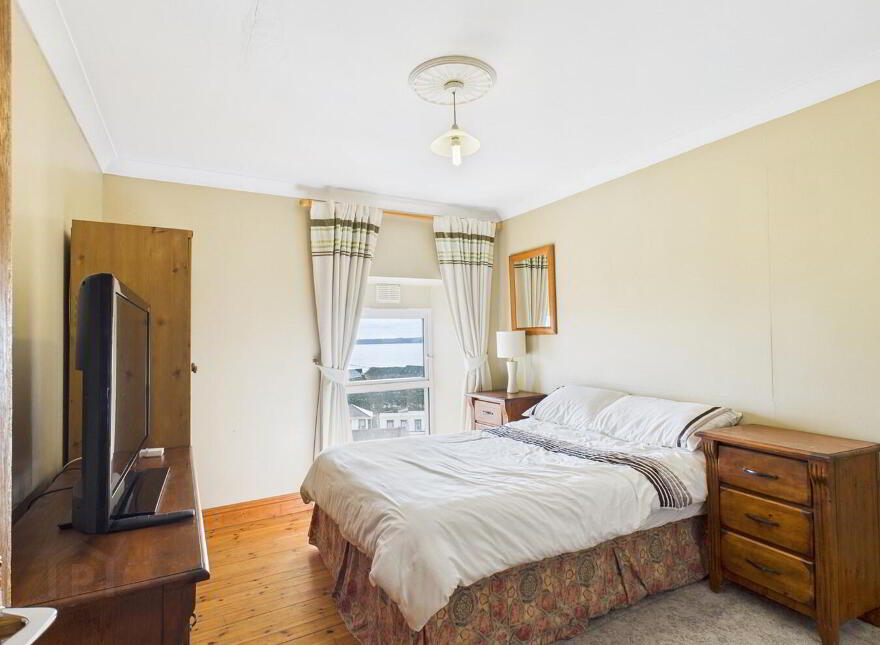 11 The Terrace Strand Street, Tramore