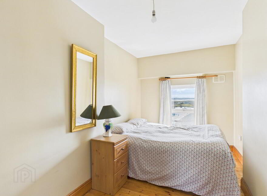 11 The Terrace Strand Street, Tramore