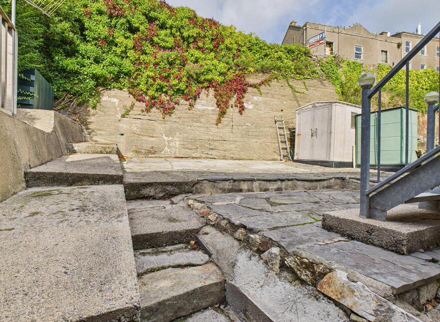 11 The Terrace Strand Street, Tramore