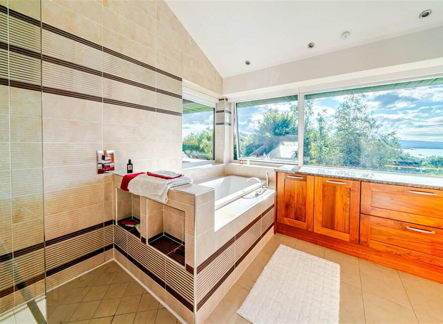Deerpark, Ballyglass, Claremorris, F12Y5N3