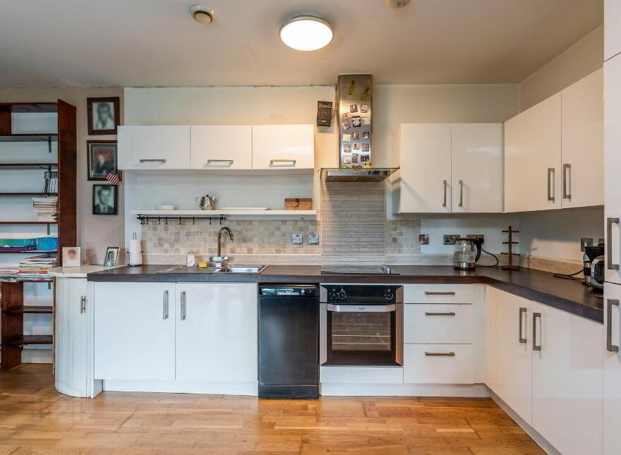 Apartment 3 The Oar Building 31 Annadale Crescent, Belfast, BT7 3NB
