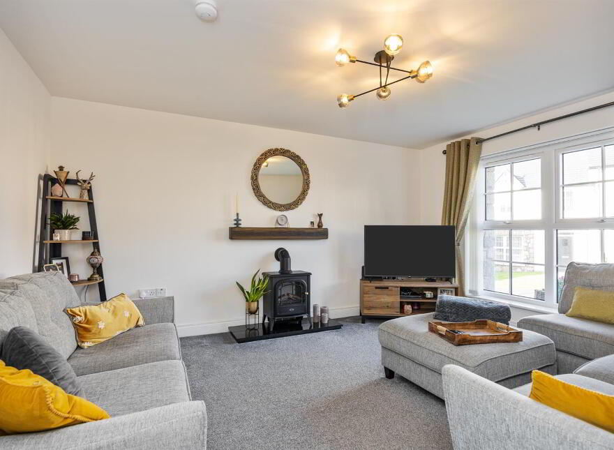 25 River Hill Lane, Newtownards, BT23 7GQ