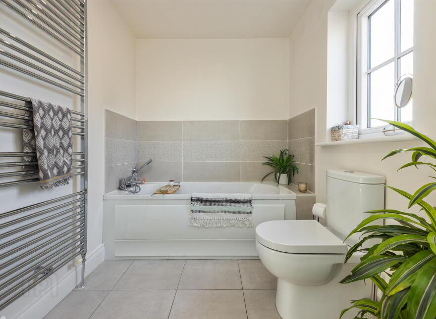 25 River Hill Lane, Newtownards, BT23 7GQ