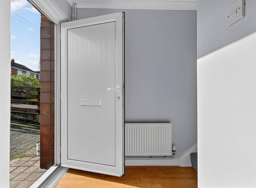 19 Woodbreda Avenue, Belfast, BT8 7JJ