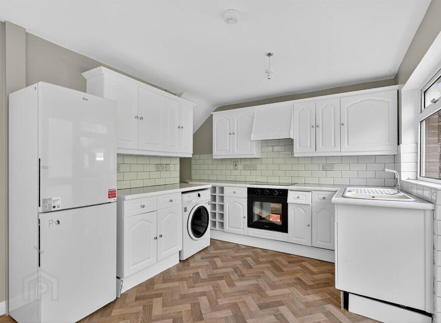 19 Woodbreda Avenue, Belfast, BT8 7JJ