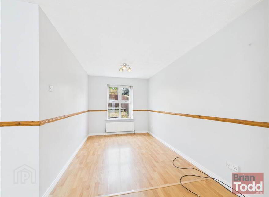 Huntly Park, Larne, BT40 2TT