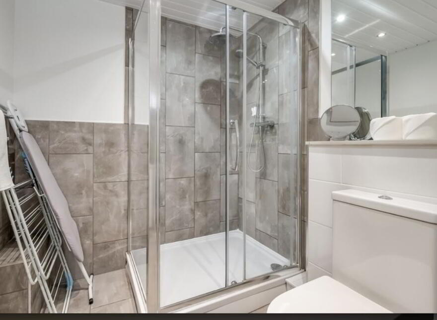 47 Citygate, Sussex Place, Belfast, BT2 8LN