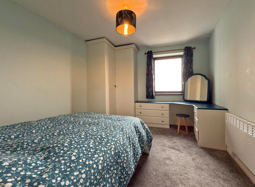 8 Lansdowne Manor, 2 Lansdowne Crescent, Portrush, BT56 8AY