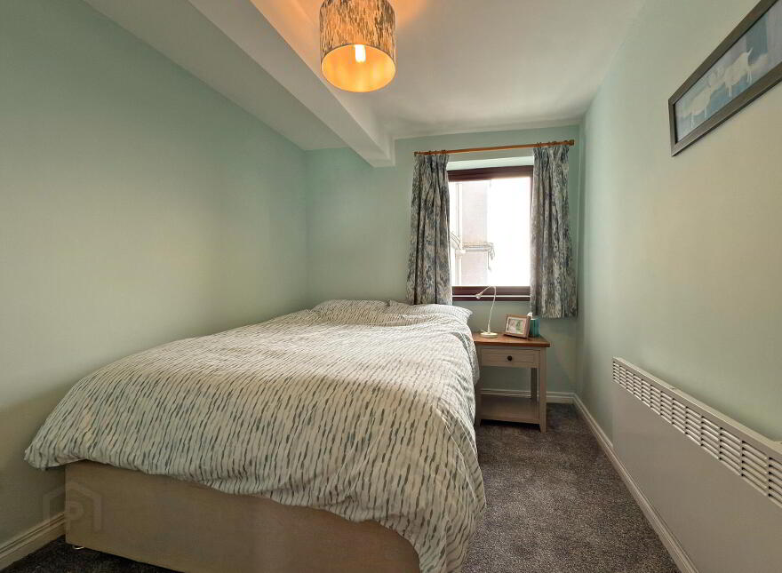 8 Lansdowne Manor, 2 Lansdowne Crescent, Portrush, BT56 8AY
