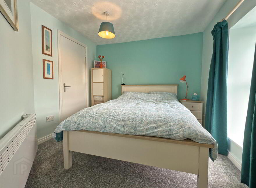 8 Lansdowne Manor, 2 Lansdowne Crescent, Portrush, BT56 8AY