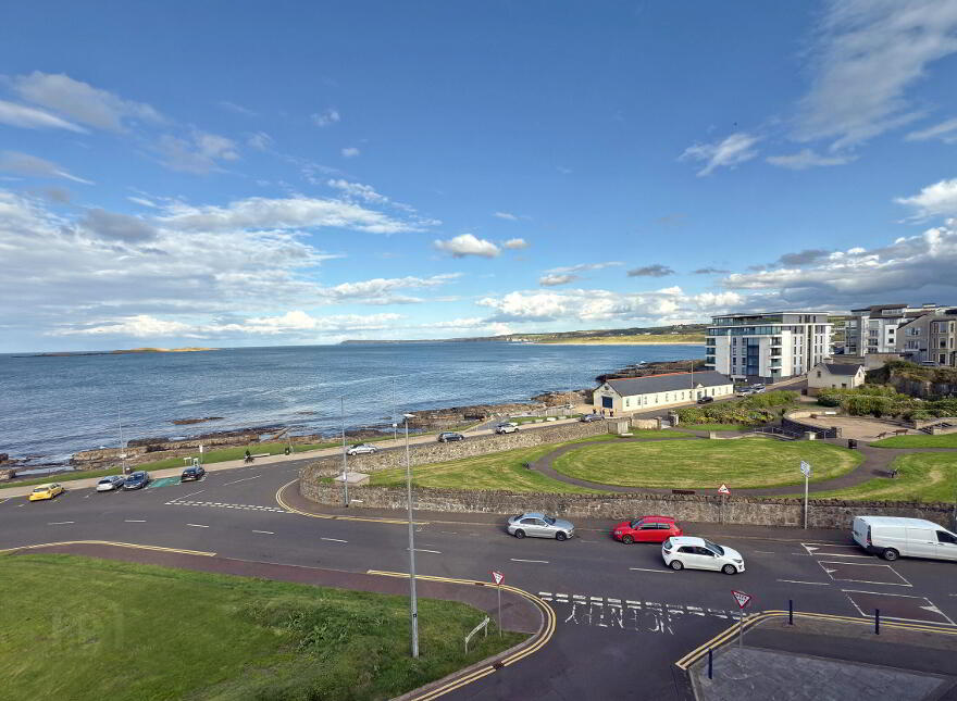 8 Lansdowne Manor, 2 Lansdowne Crescent, Portrush, BT56 8AY photo