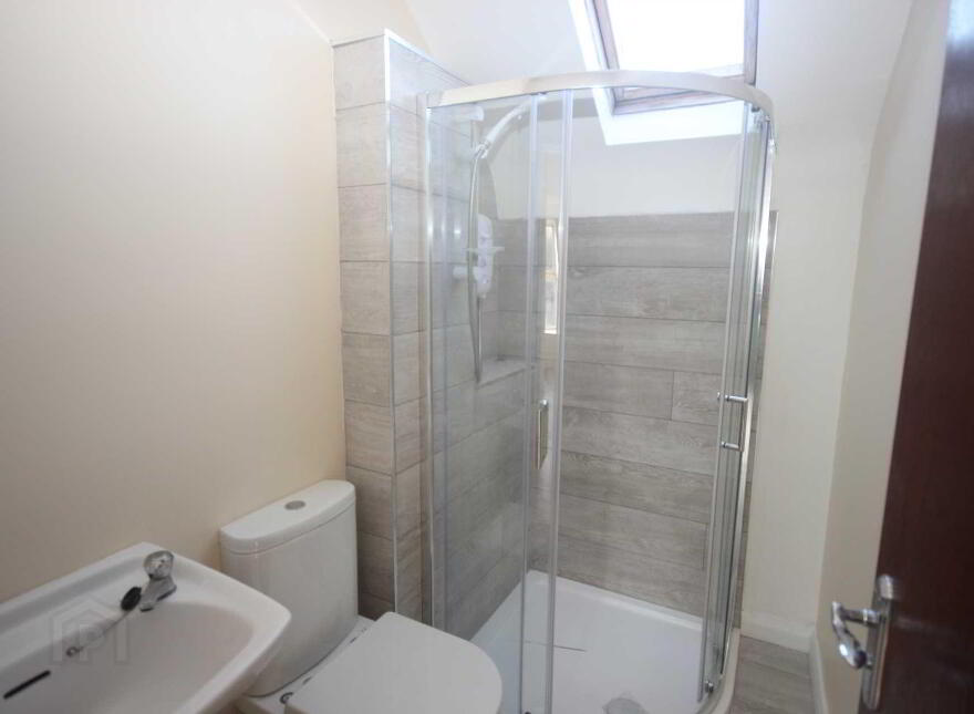 Apartment 2 Upper Main Street, Buncrana, F93YH3N