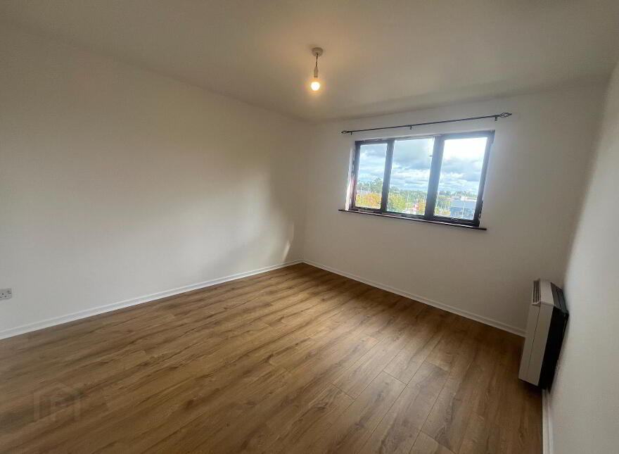 37 Hill Street, Lisburn, BT28 1YE