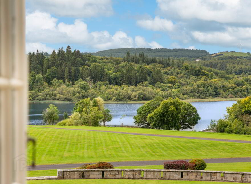 Ely Lodge, Lough Shore Road, Enniskillen, BT93 7FE