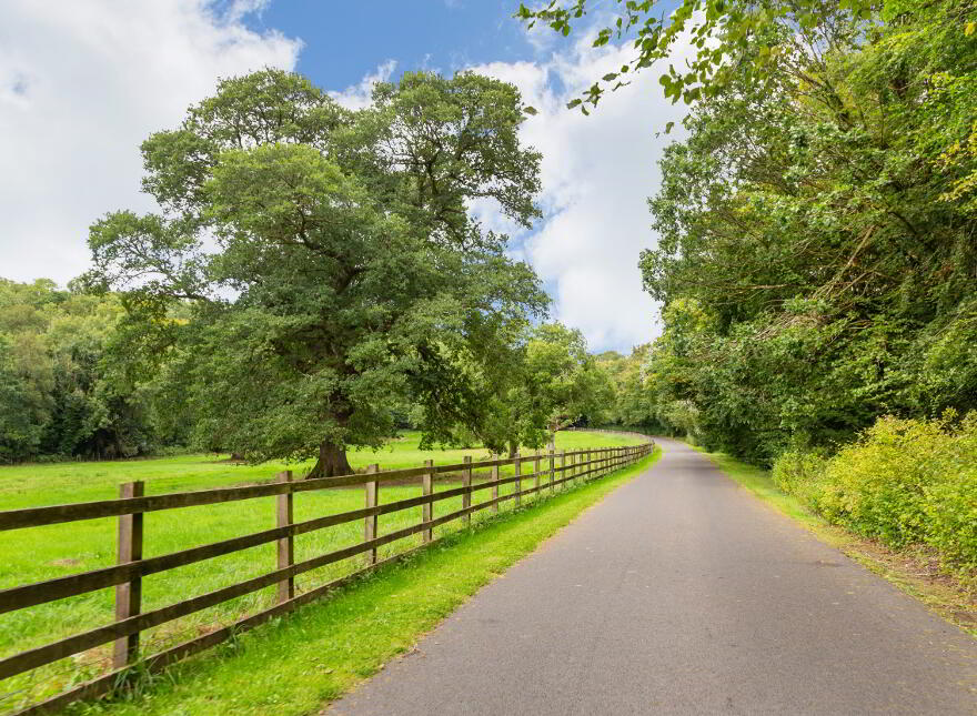 Ely Lodge, Lough Shore Road, Enniskillen, BT93 7FE