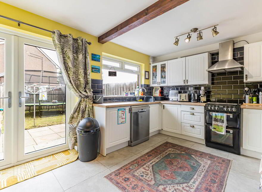 220 Killowen Grange, Lisburn, BT28 3JG