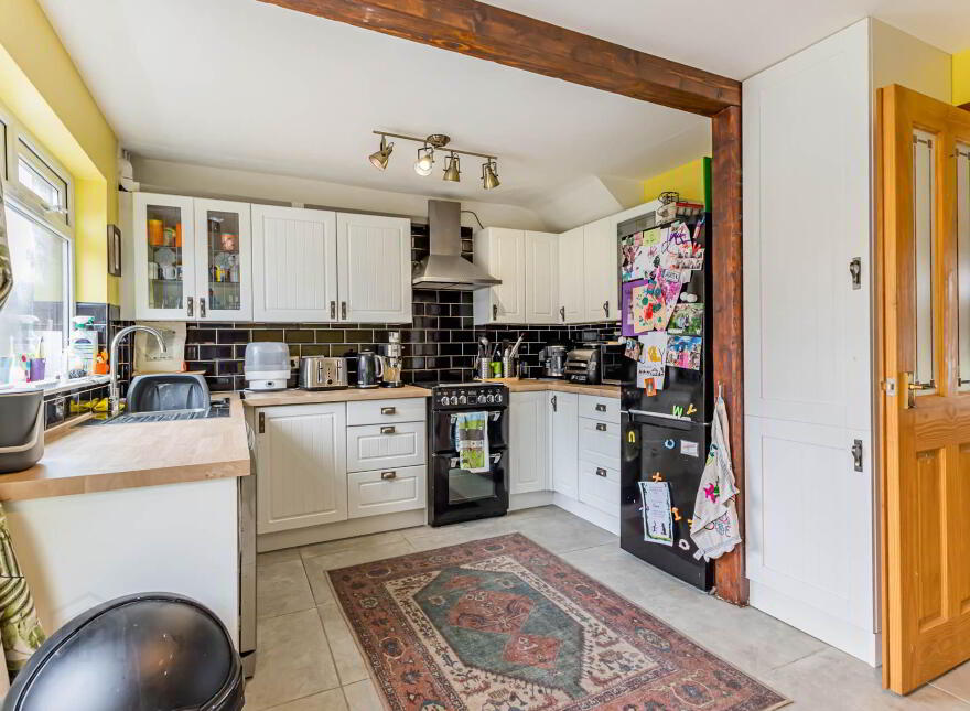 220 Killowen Grange, Lisburn, BT28 3JG