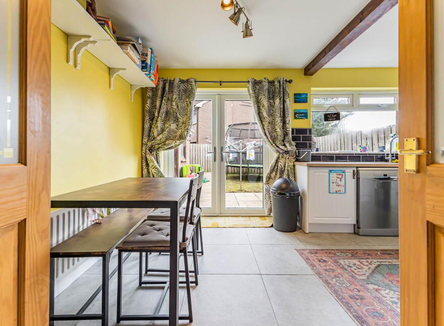 220 Killowen Grange, Lisburn, BT28 3JG