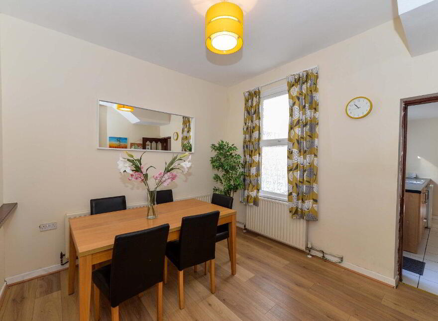 69 Haypark Avenue, Belfast, BT7 3FE