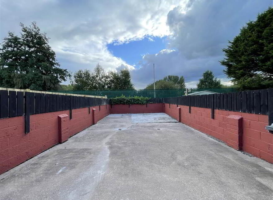 95 St James Road, Belfast, BT12 6EB