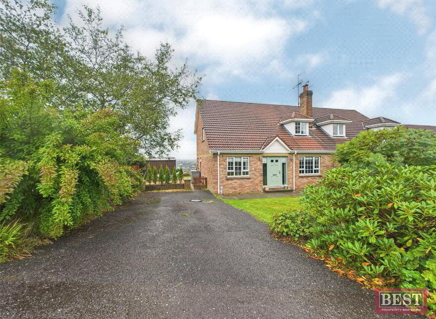 41 Cloghoge Heights, Newry, BT35 8BA photo