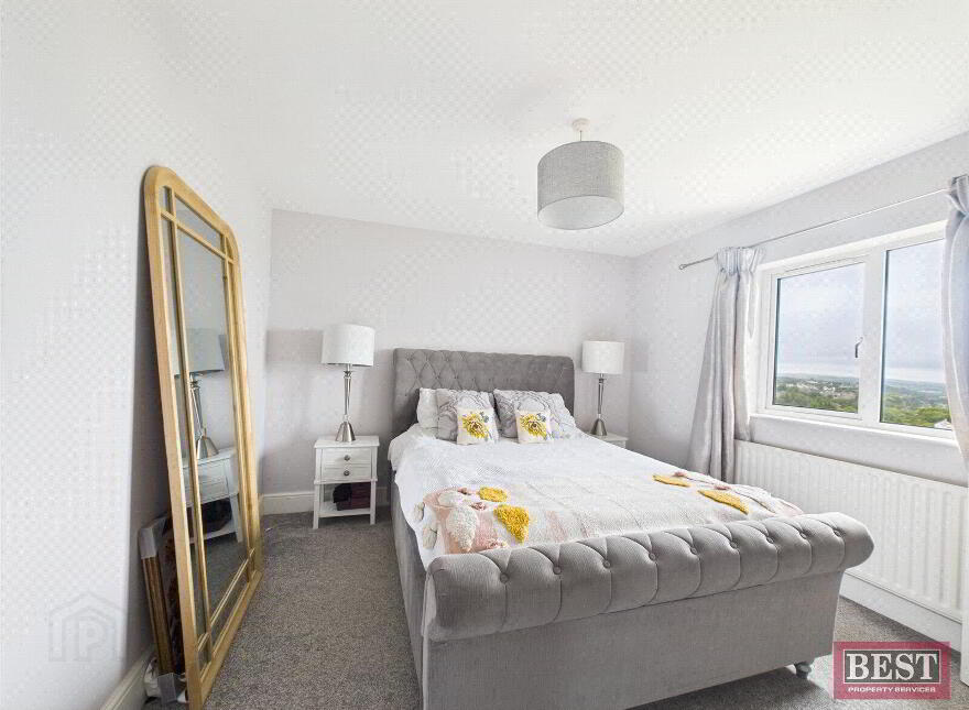 41 Cloghoge Heights, Newry, BT35 8BA