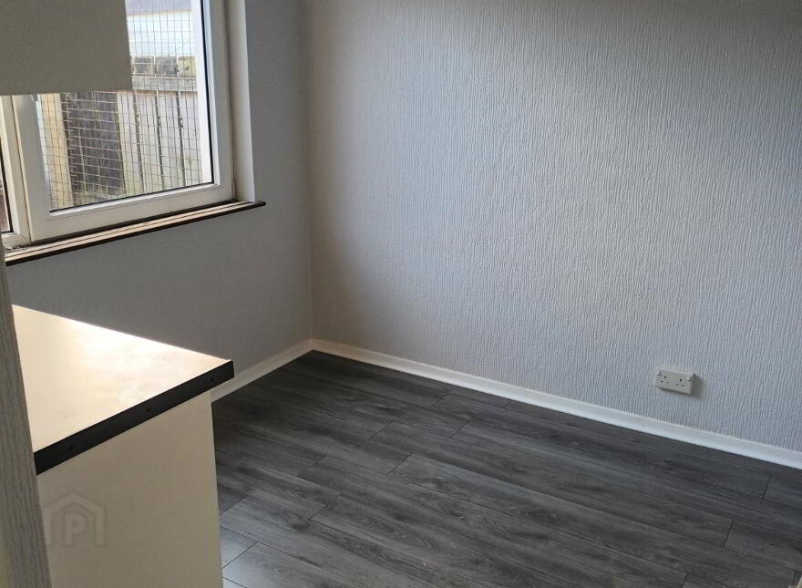 30 Model Avenue, Carrickfergus, BT38 8BZ