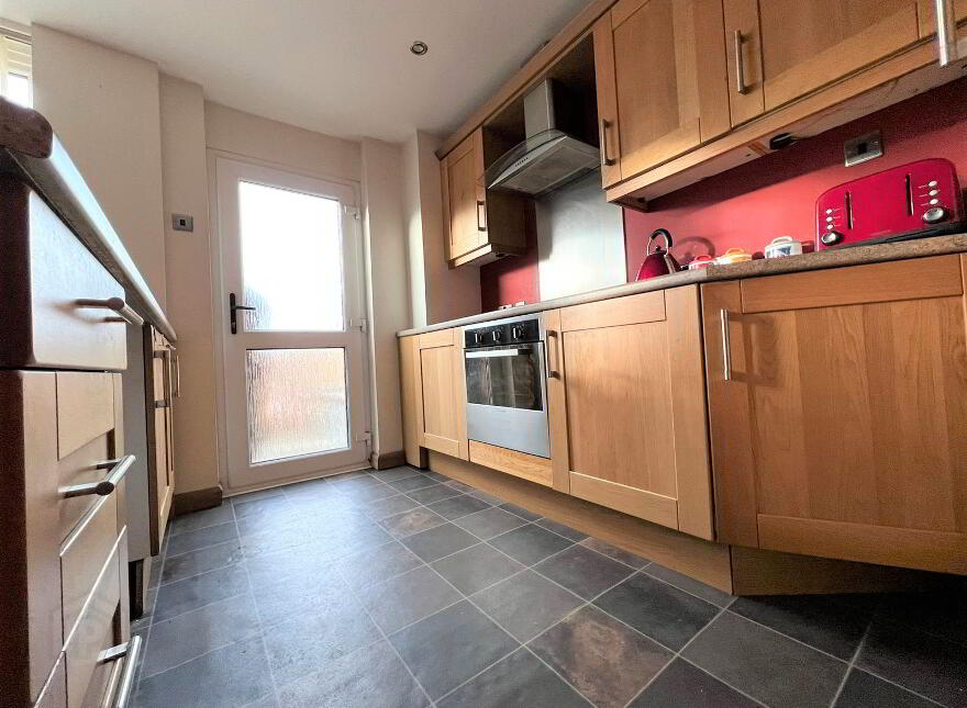 12 Northland, Carrickfergus, BT38 8NH