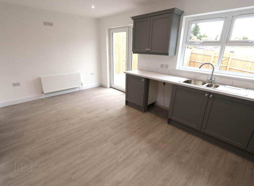 11 Castletown Brae, Fintona, BT78 2FA