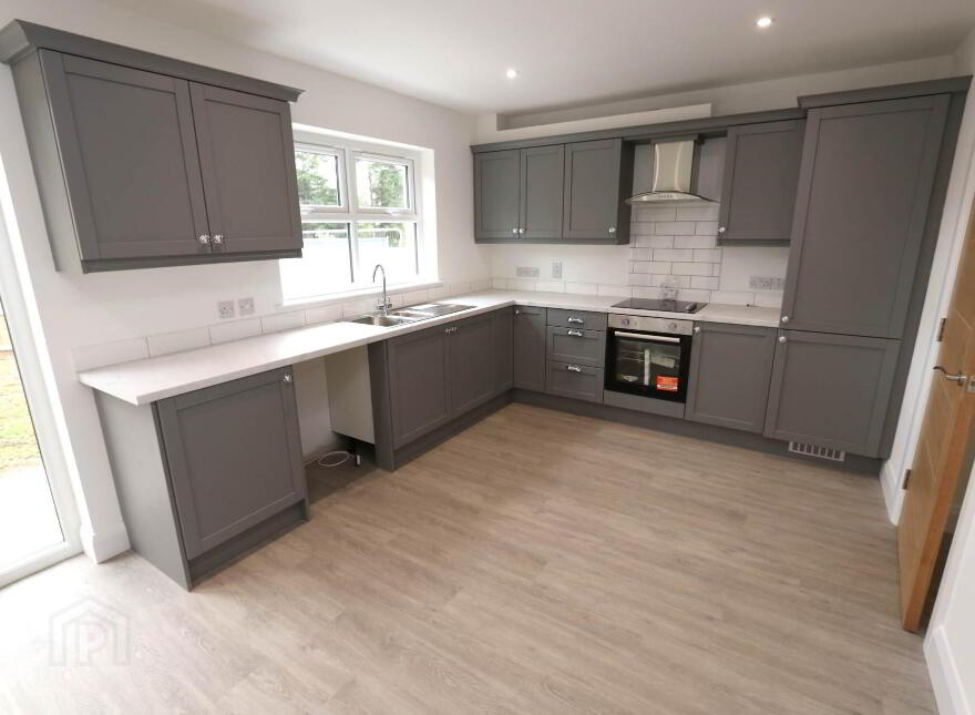 11 Castletown Brae, Fintona, BT78 2FA