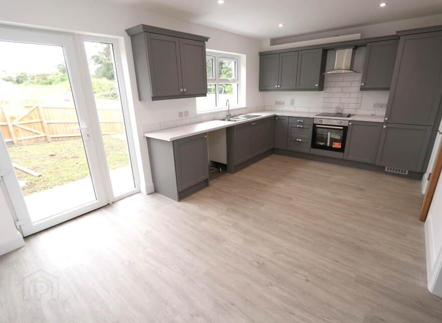 11 Castletown Brae, Fintona, BT78 2FA