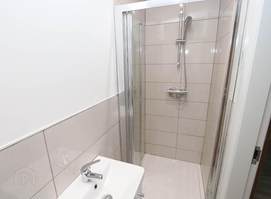 11 Castletown Brae, Fintona, BT78 2FA