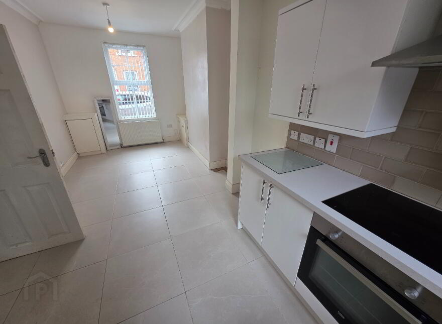 Dunvegan Street, Belfast, BT6 8GE