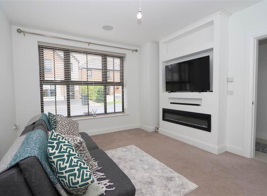 9 Mill Manor, The Mill Village, Comber, BT23 5ZQ