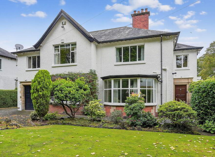 12 Broomhill Park, Malone, Belfast, BT9 5JB photo