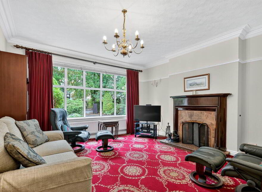 12 Broomhill Park, Malone, Belfast, BT9 5JB