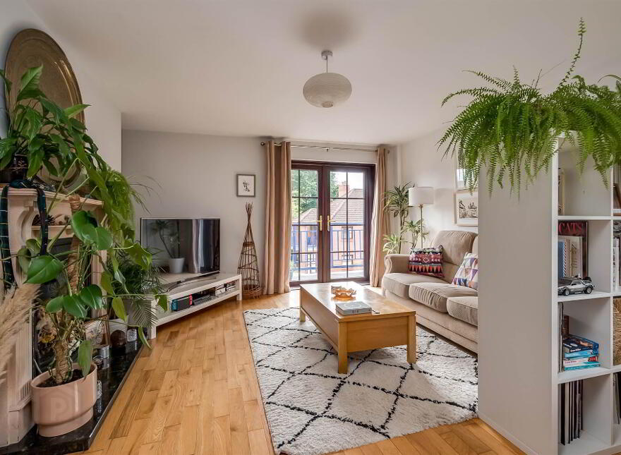 13 Cleaver Court, Belfast, BT9 5LX