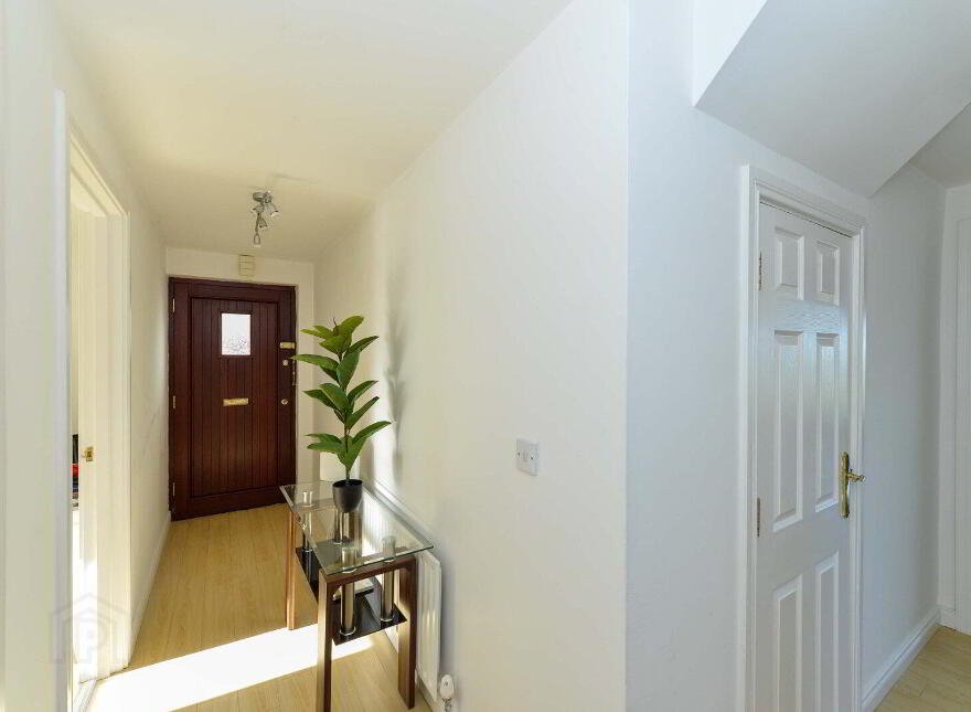 1 Rhanbuoy Gardens, Holywood, BT18 0GA