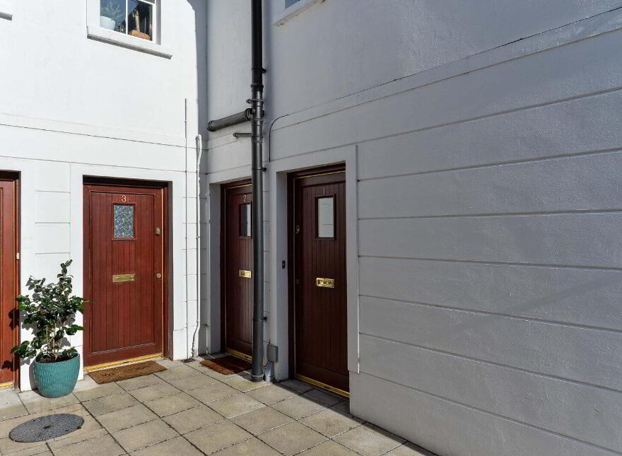 1 Rhanbuoy Gardens, Holywood, BT18 0GA