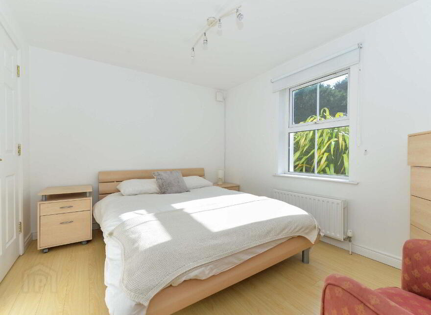 1 Rhanbuoy Gardens, Holywood, BT18 0GA
