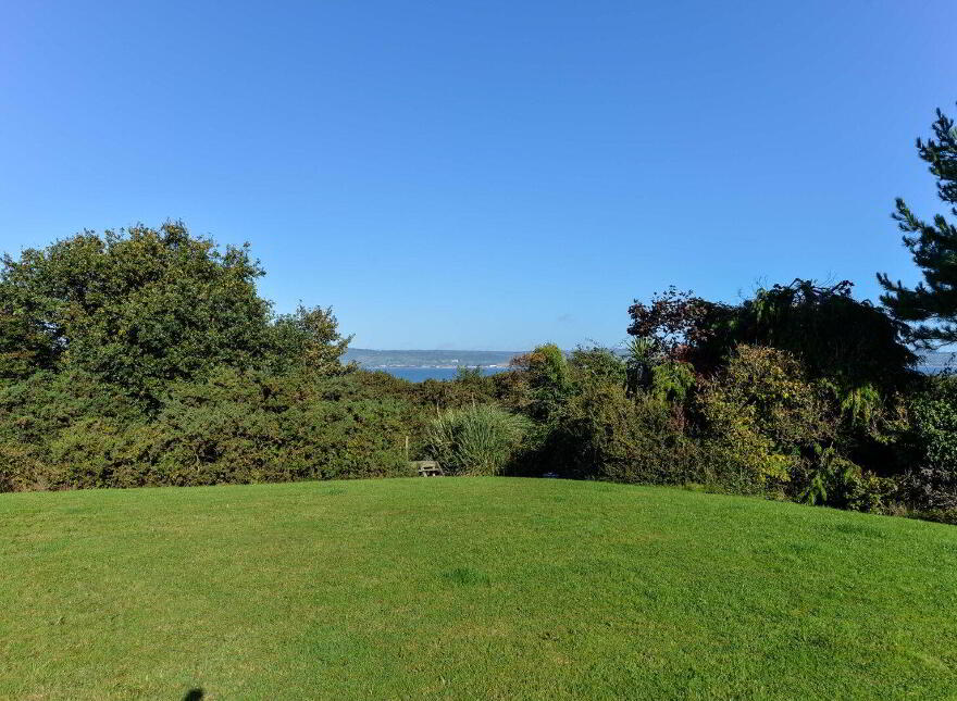 1 Rhanbuoy Gardens, Holywood, BT18 0GA