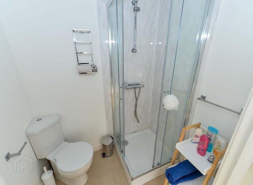1 Rhanbuoy Gardens, Holywood, BT18 0GA