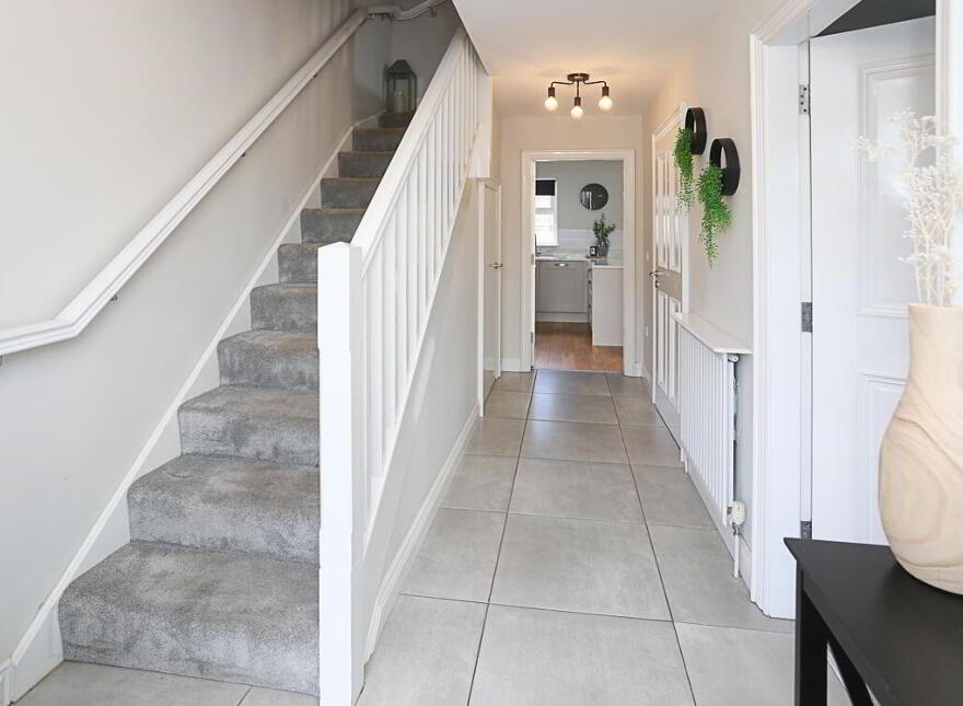 290b Comber Road, Dundonald, Belfast, BT16 1UR
