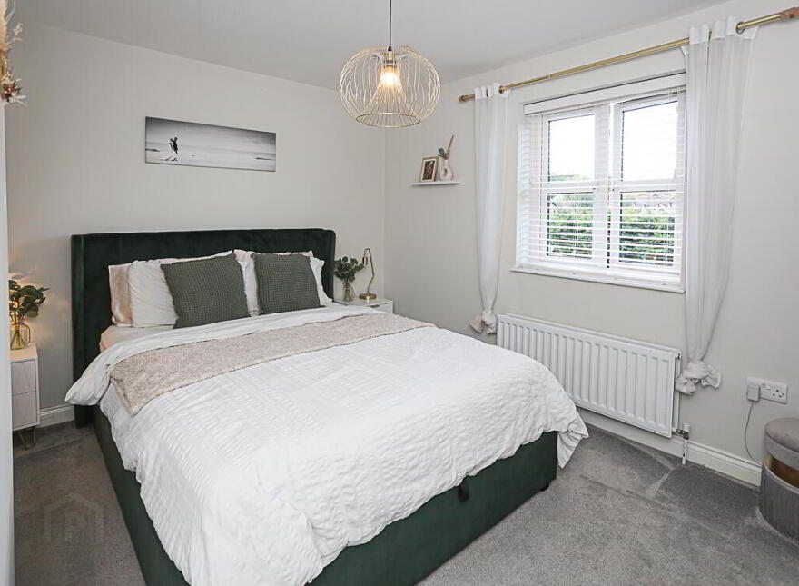 290b Comber Road, Dundonald, Belfast, BT16 1UR