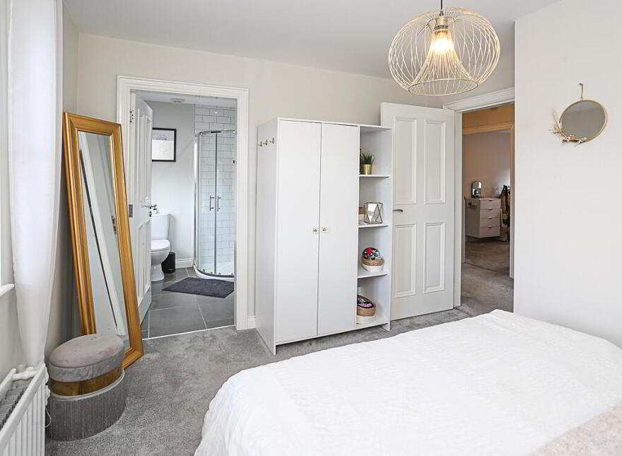 290b Comber Road, Dundonald, Belfast, BT16 1UR