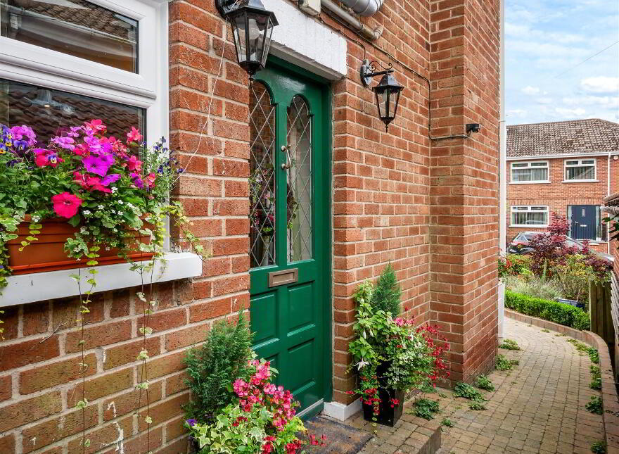 30 Beechgrove Avenue, Upper Knockbreda Road, Belfast, BT6 0NF