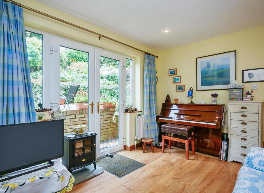 30 Beechgrove Avenue, Upper Knockbreda Road, Belfast, BT6 0NF